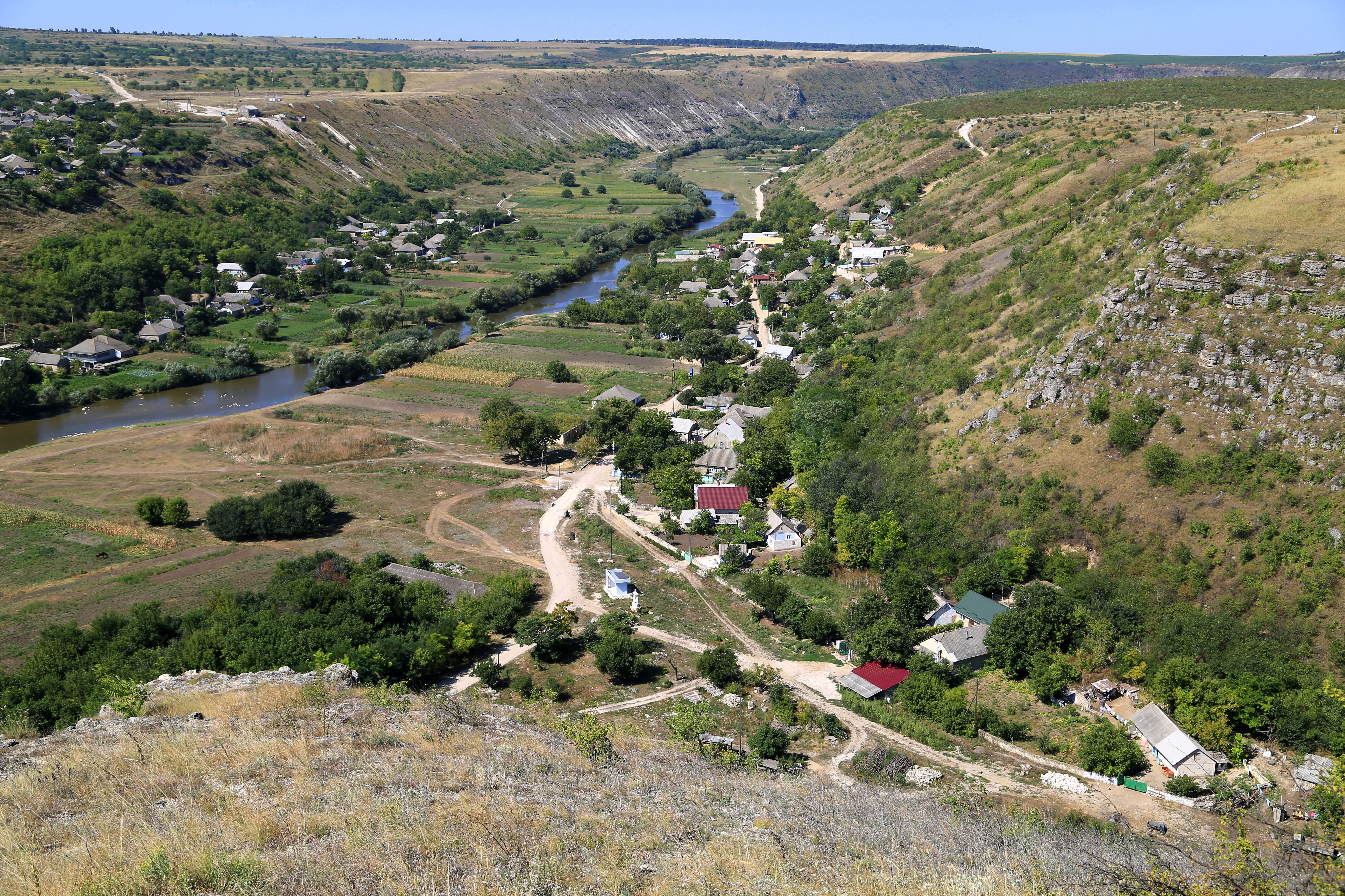 Pitorestul râului Răut în arealul Rezervației cultural-naturale Orheiul Vechi Foto: Alecu Renița