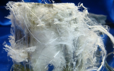  Guvernul insistă pe interzicerea azbestului alb