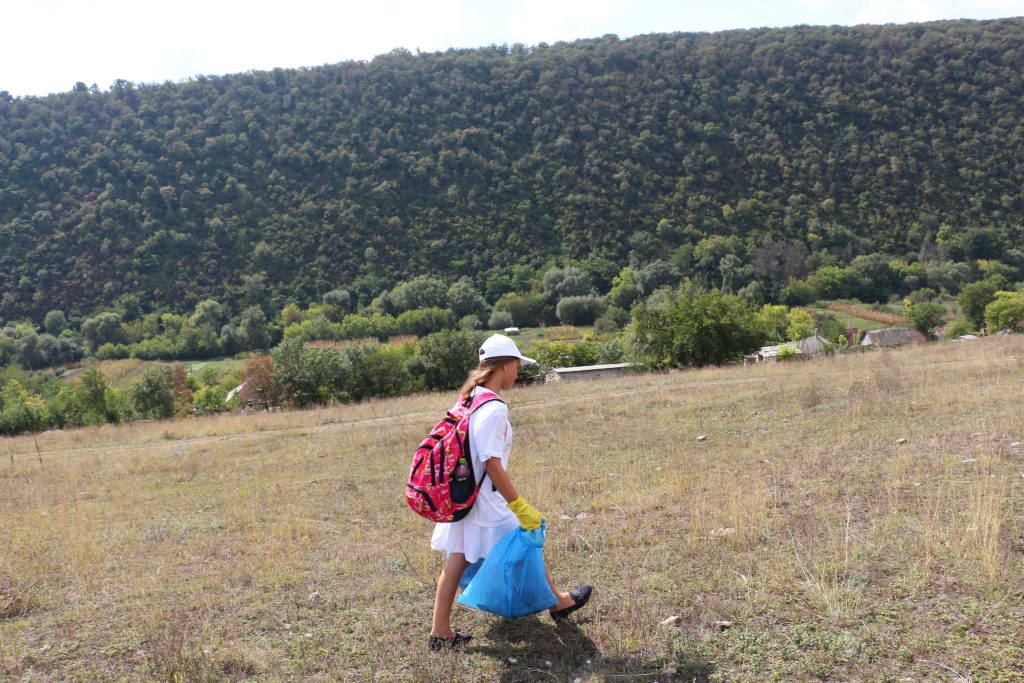 Acţiunea „Pentru un Răut curat”, desfăşurată de Mişcarea Ecologistă din Moldova