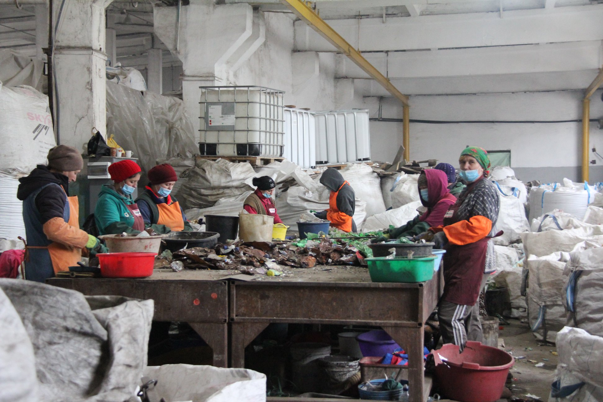  La Peresecina a fost lansată linia de granulare a plasticului din deșeuri