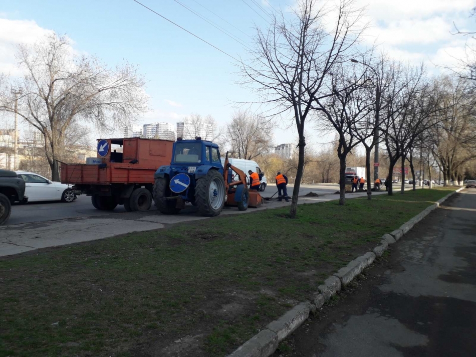  La Chișinău a început curățenia generală de primăvară