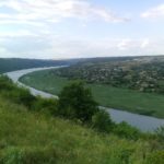 Patru rute turistice noi ar putea conecta ambele maluri ale râului Nistru