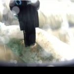 VIDEO/ Cercetătorii români au creat un sistem robotic pentru a curăţa deşeurile de pe fundul mării
