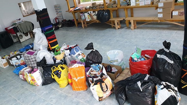  Mâncare, haine sau produse de igienă. Adresele la care se pot duce donații pentru refugiații din Ucraina