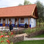 Primul SMART Village din Moldova. Căsuțe ecologice și turism virtual la Văleni