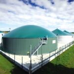 Staţiile de biogaz au numeroase beneficii pentru mediu. Fermierii pot obţine acum granturi de până la 1 milion USD pentru construcţia lor