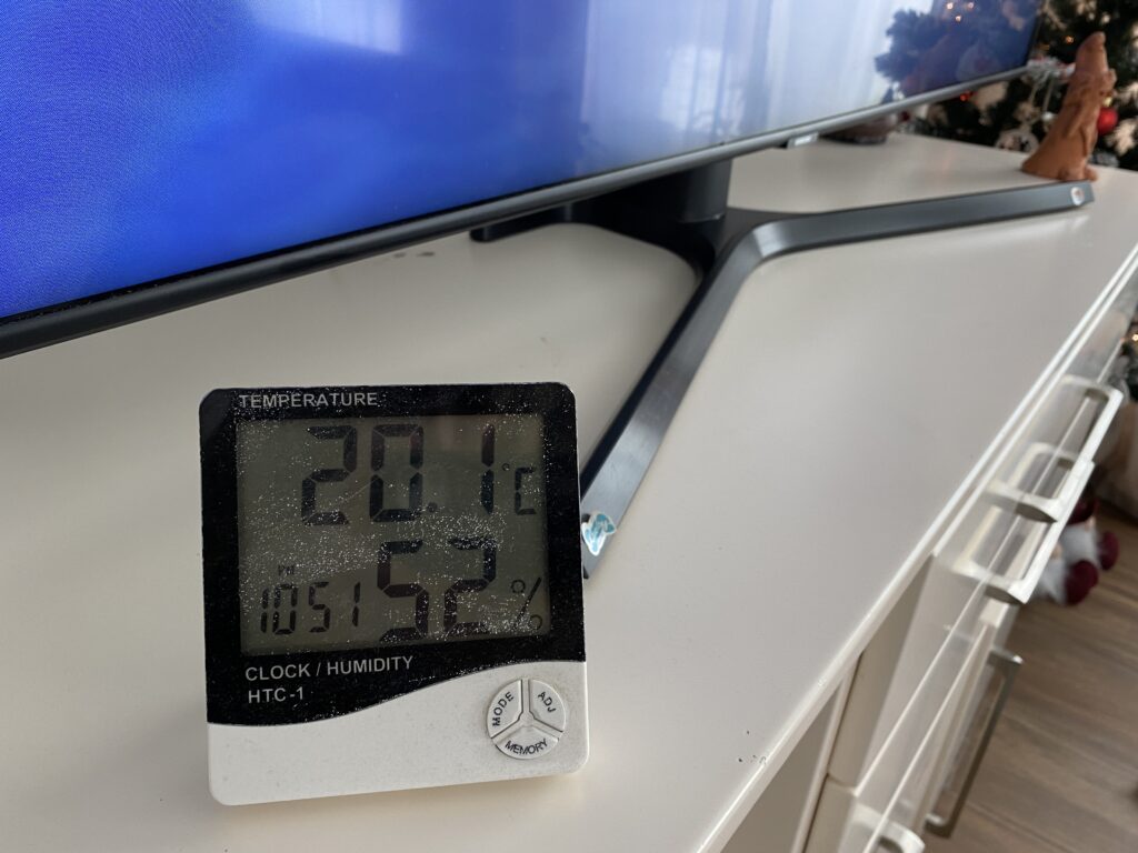 20 de grade în casă la -8 grade Celsius afară