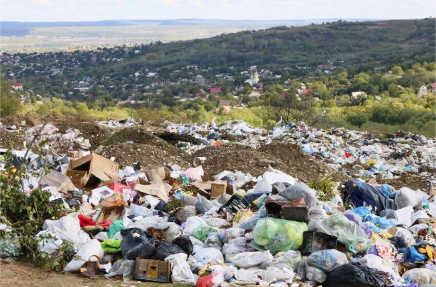  Să arunci deșeurile oriunde ca să nu plătești este amoral, necivilizat și deloc avantajos. Cât costă consecințele?