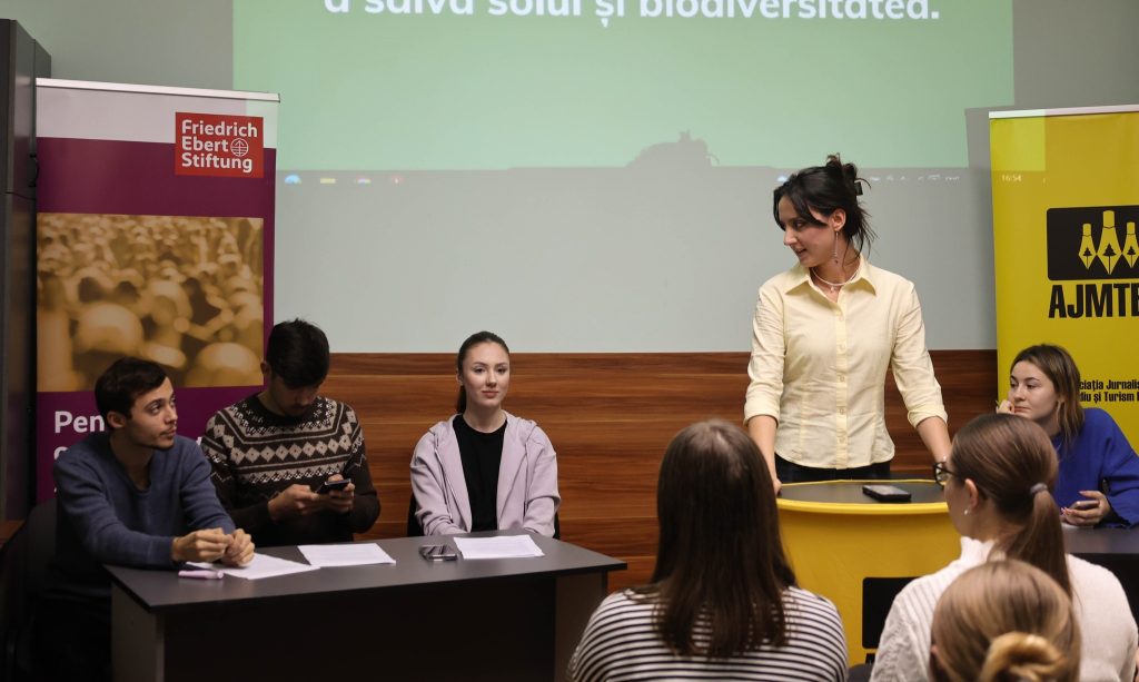 Sursa foto: Asociația Jurnaliștilor de Mediu și Turism Ecologic