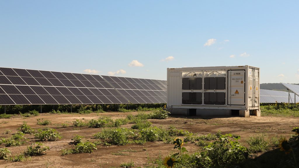 Parcul fotovoltaic Negureni. Foto: Ecopresa