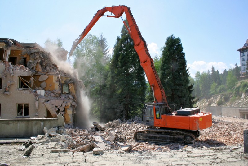  Deșeurile din construcții ar putea fi reciclate și folosite la construcția drumurilor