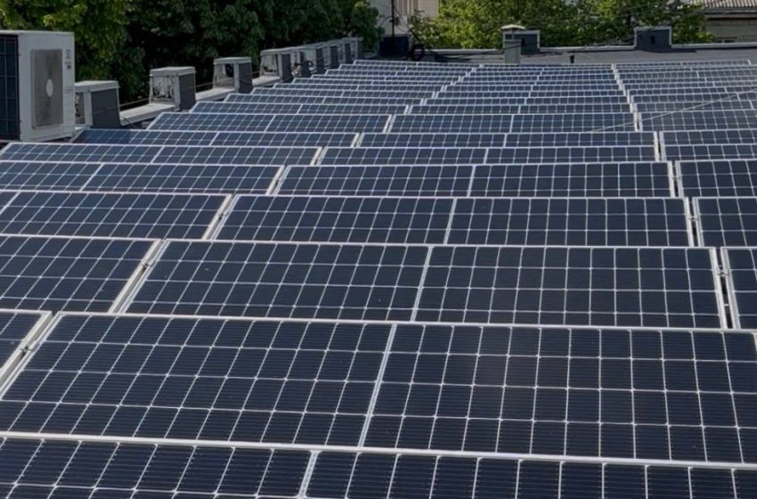  Teatrul care joacă pe energie solară
