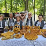 Festivalul Babelor de la Parcova: tradiții, bucate, cântec, port popular și meșteșuguri